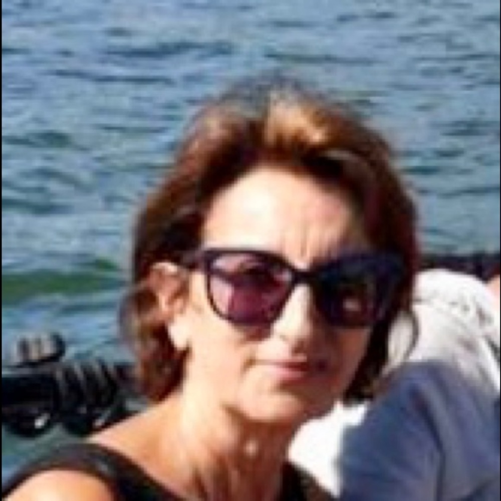 Meet your Posher, Angela